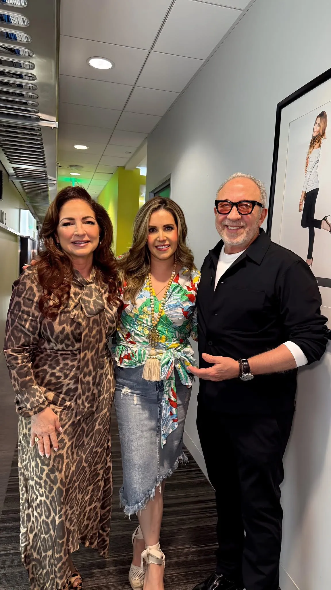 Erika Reyna con invitados en Talento en Escena (8)