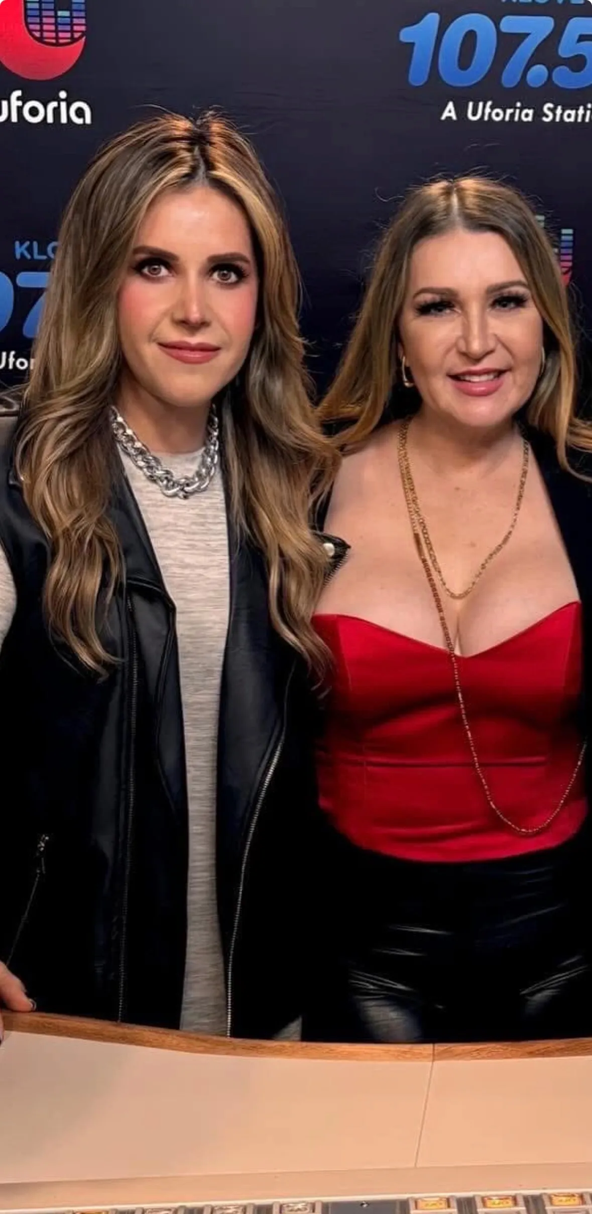 Erika Reyna con invitados en Talento en Escena (15)