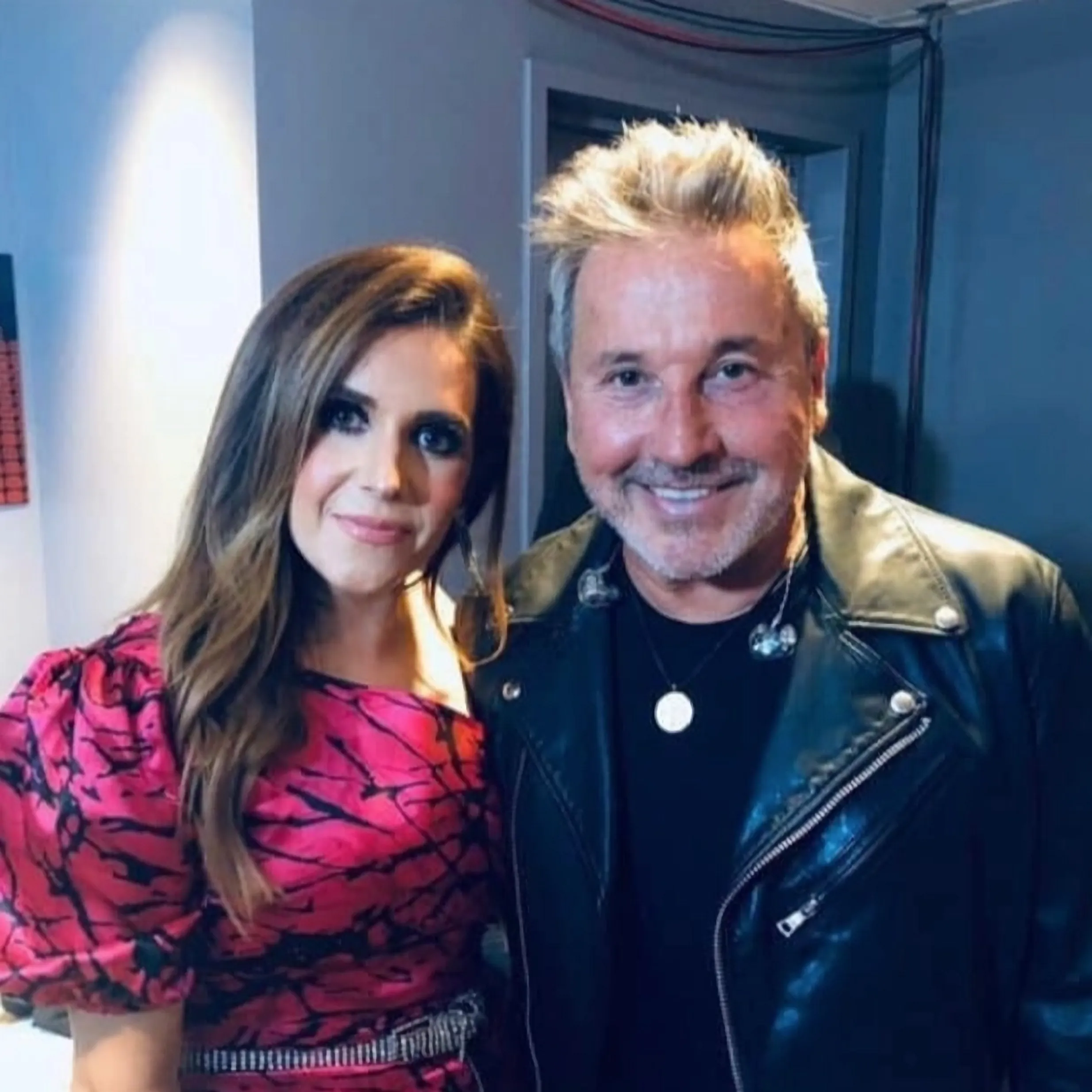Erika Reyna con invitados en Talento en Escena (44)